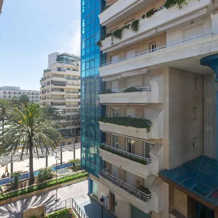 Camelias Playa Con Parking Appartamento
