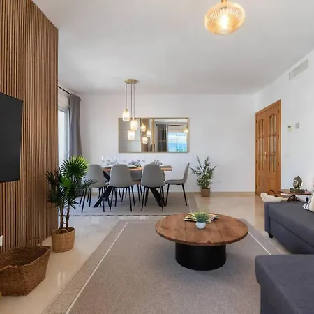Camelias Playa Con Parking Appartamento *